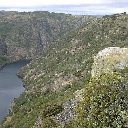 Refugio Do Douro Bemposta (Braganca)